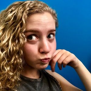 Meet your Posher, Lucy